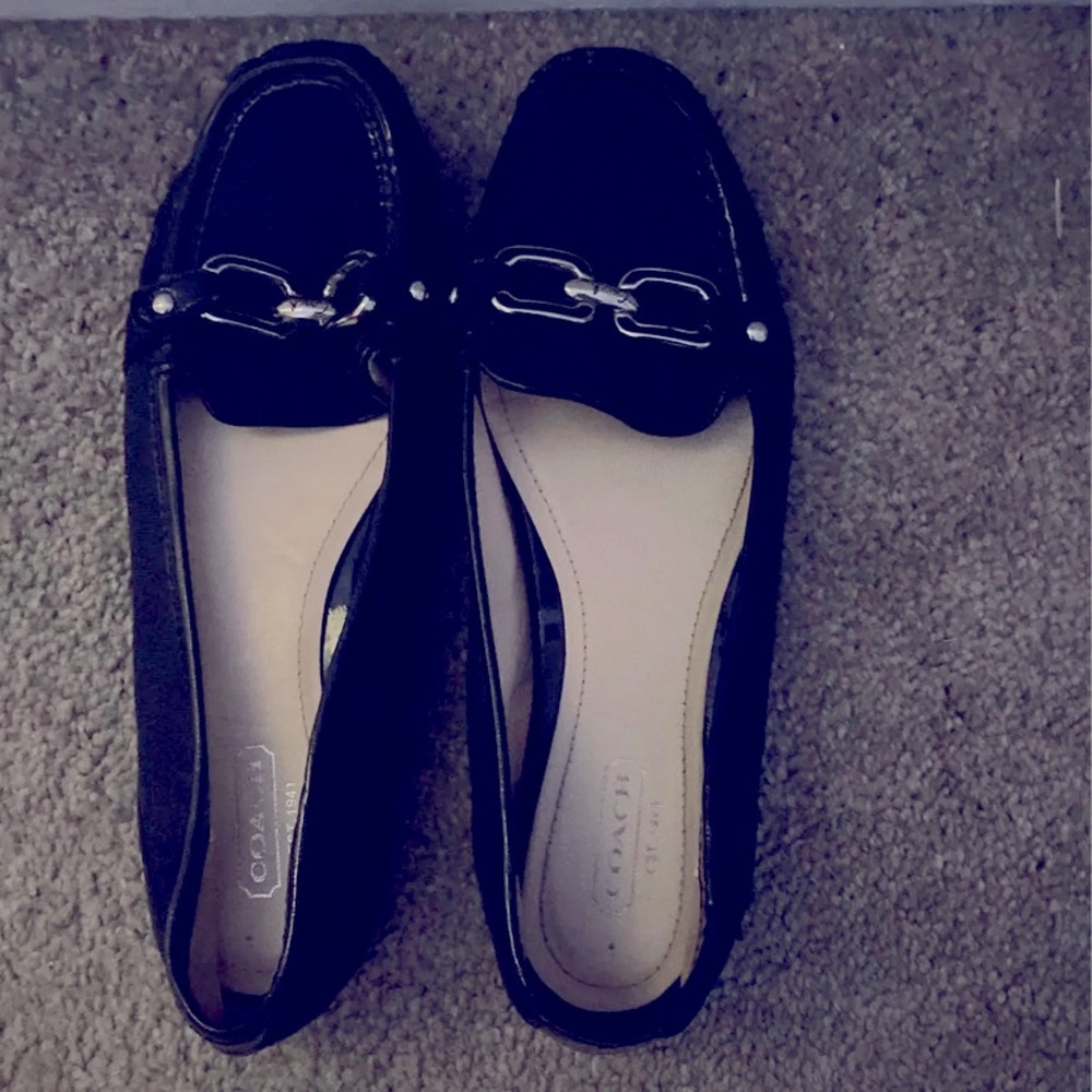 Women’s Coach Loafers size 8.5 great condition!